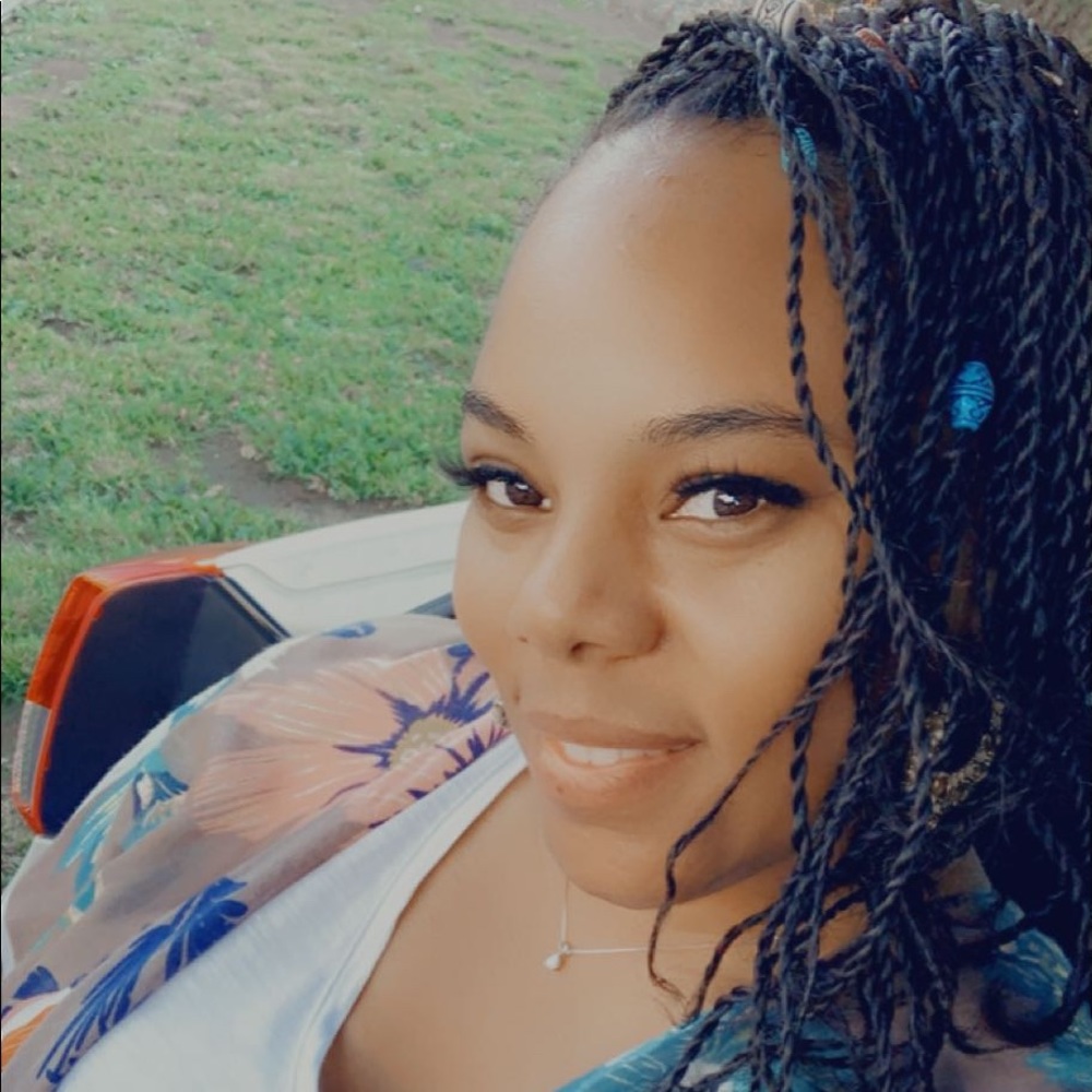 Meet your Posher, Johna